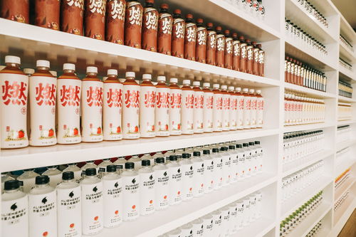 元气森林宣布全线气泡水实现0防腐剂，五大工厂布局完成点亮健康饮品“霓虹灯”